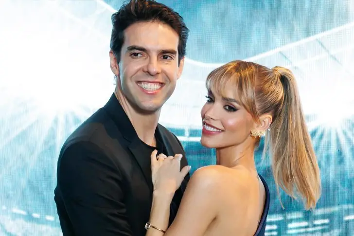 Kaká (40) e Carol Dias (26) – 4 anos de relacionamento