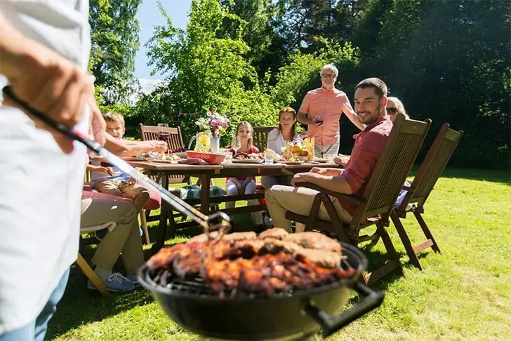 Die Pool-Partys sind ein voller Erfolg