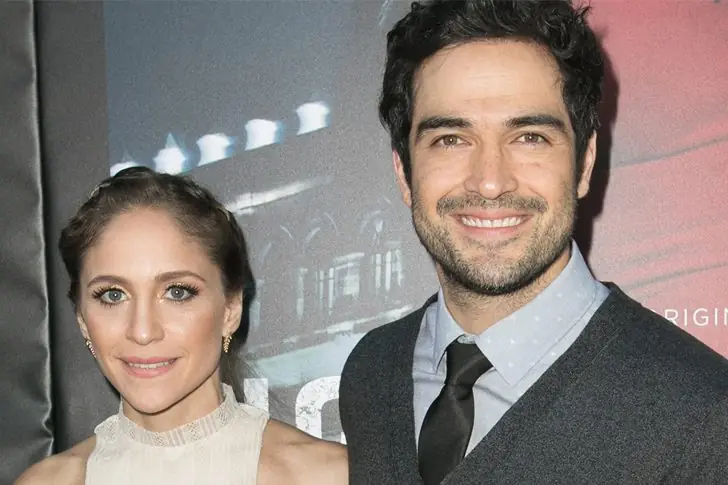 Alfonso Herrera Rodríguez (1983) y Diana Vázquez – 6 años de relación
