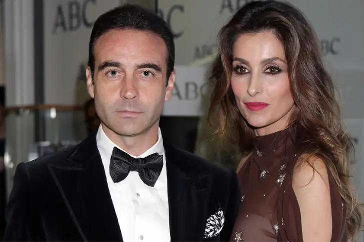 Paloma Cuevas (51 Años) Y Enrique Ponce (52 Años) – El Amor Cambió