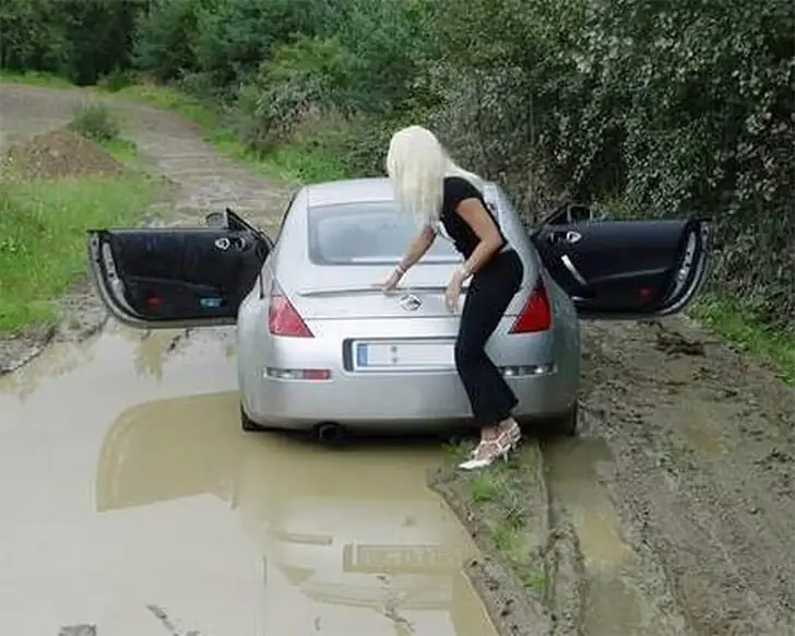 Sportwagen auf Abwegen