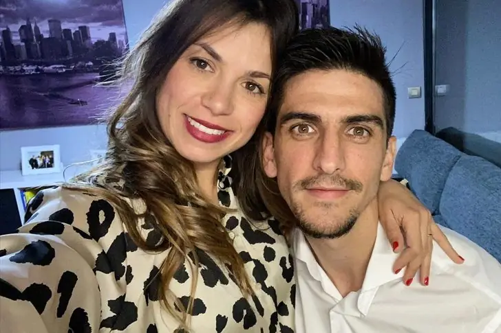 Gerard Moreno – 29 años (2022) y Nuria – 30 años (2022) – Casados desde 2018