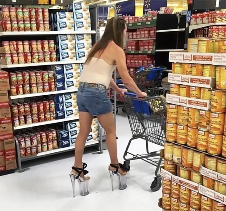 Stiletto Shopping Strut