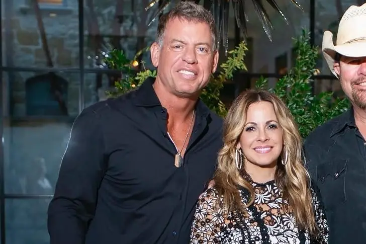 Dallas Cowboys’ Troy Aikman & Fashion Retailer Catherine Mooty