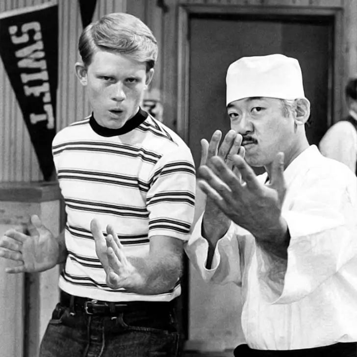Happy Days’ Ron Howard & Pat Morita Doing Some Jiu-Jitsu In 1975