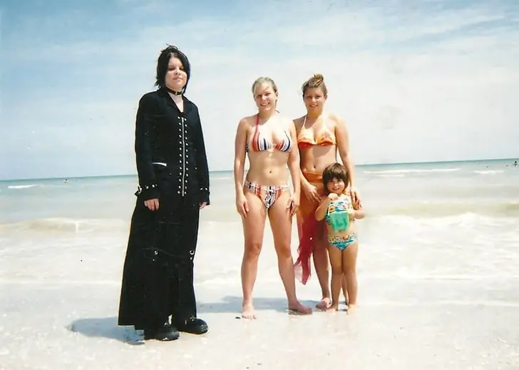 When Goth Goes to the Beach