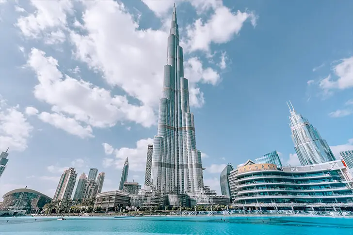Der Burj Khalifa, das Wahrzeichen der Stadt