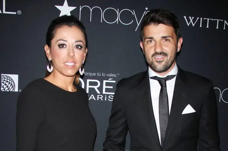 David Villa – 40 años (2022) y Patricia González – Casados desde 2003