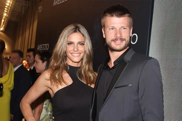 Fernanda Cama Pereira Lima (44) e Rodrigo Hilbert (42) – 20 anos de casamento, 3 filhos