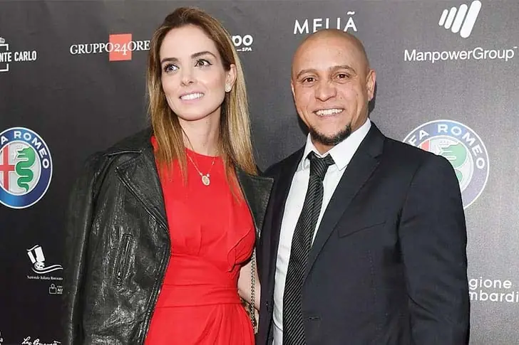Roberto Carlos (49) e Mariana Luccon – 13 anos de casamento