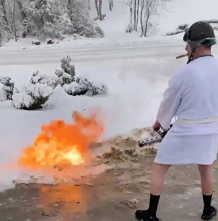 Kentucky’s Flammable Snow Removal Process