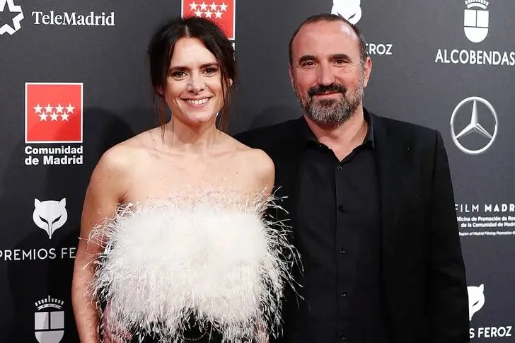 Eva Santolaria – 46 años (2022) y Pau Freixas – 48 años (2022) – Juntos desde hace años