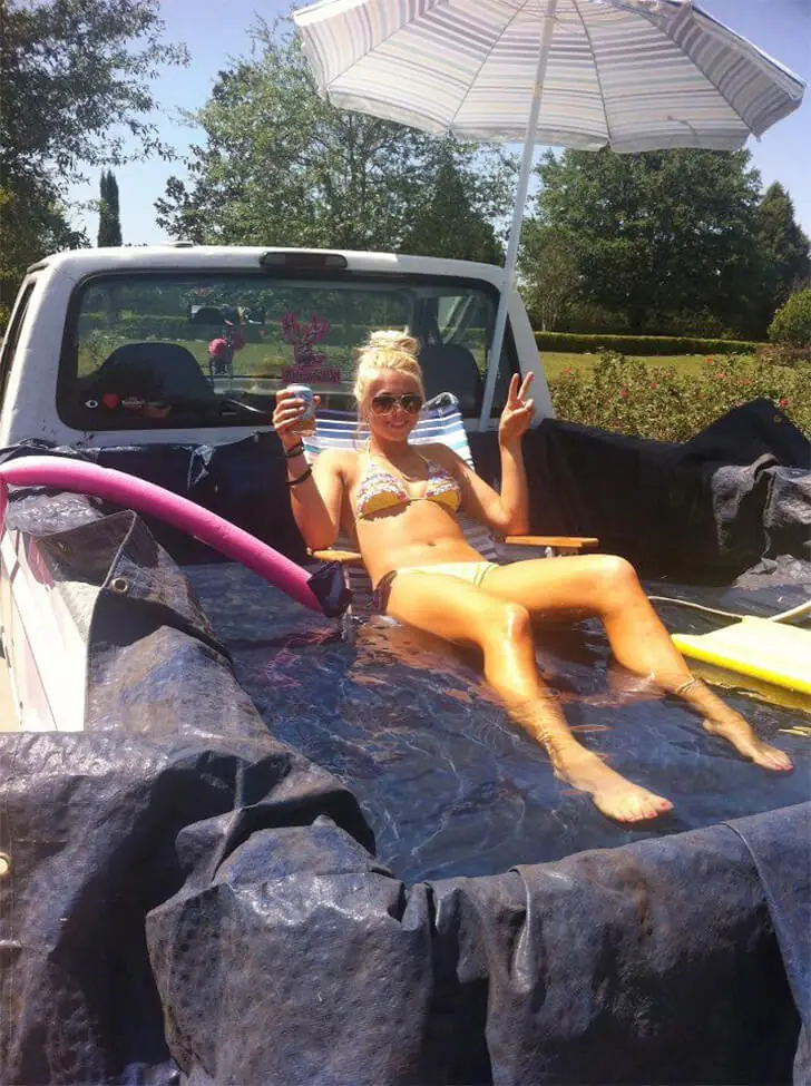 Lässiges Sonnenbad auf vier Rädern