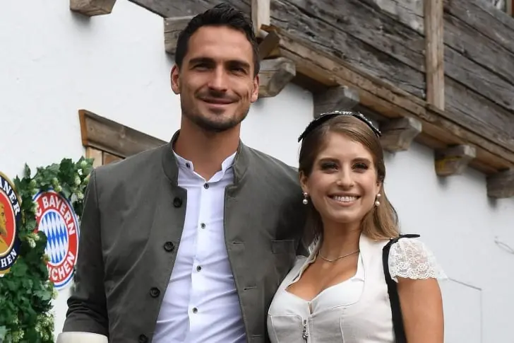 Cathy Fischer und Mats Hummels: 6 Jahre