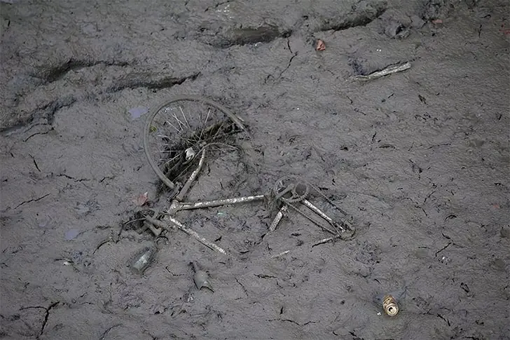 Un Océan De Déchets Sous L’eau